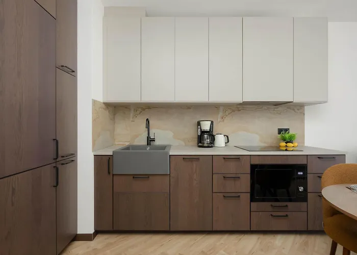 Unique For 4 Guests With Underground Parking By Renters *