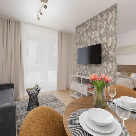 Unique For 4 Guests With Underground Parking By Renters