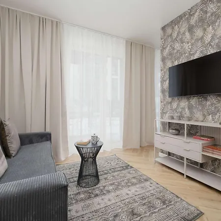 Unique For 4 Guests With Underground Parking By Renters Lägenhet *