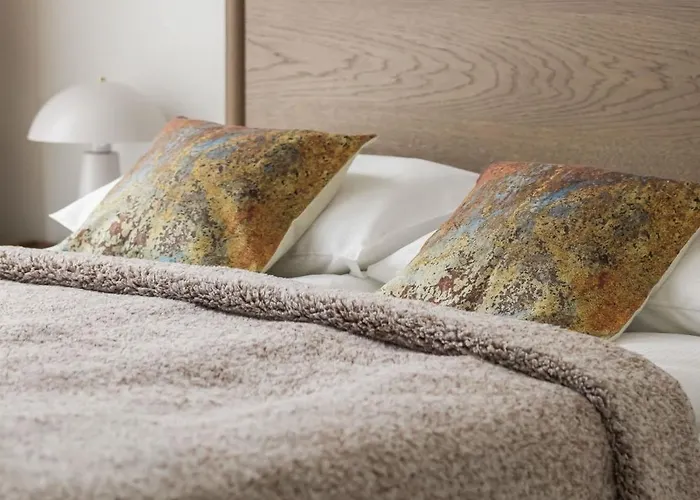 Apartman Unique For 4 Guests With Underground Parking By Renters